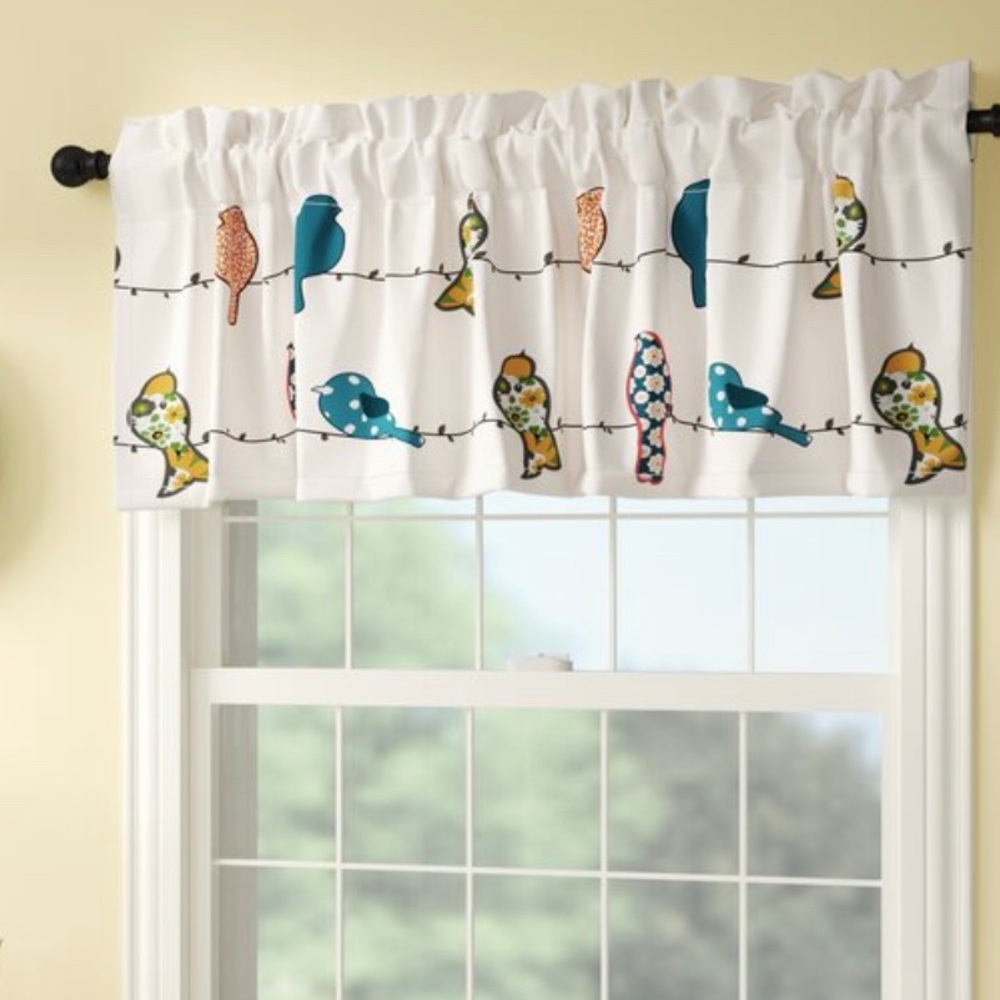 Birdie Valances
